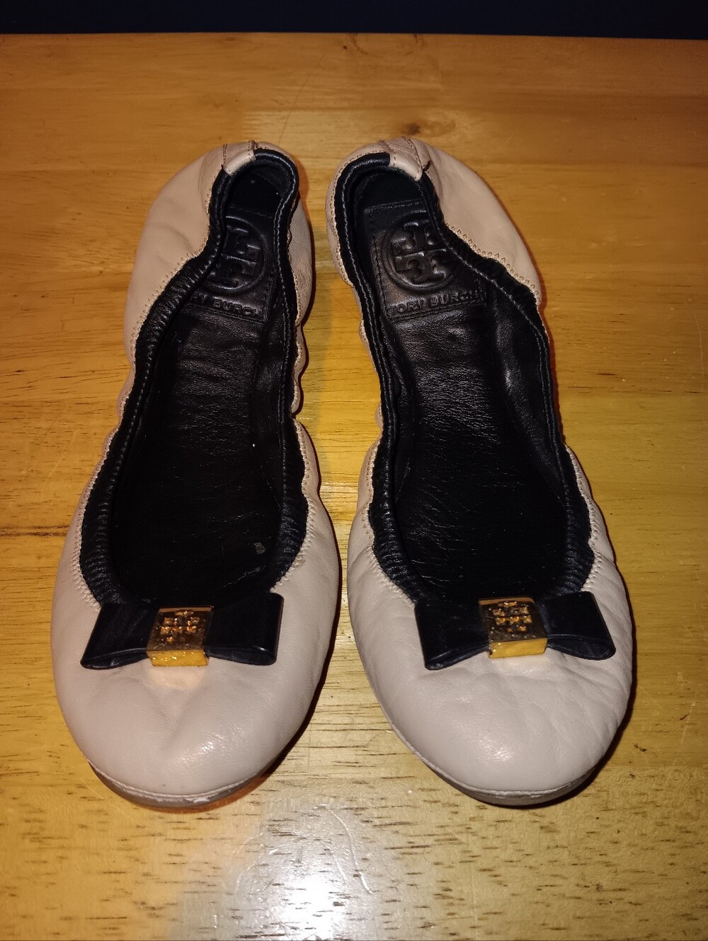 Tory Burch Leather Bow Ballet Flats Size 6.5